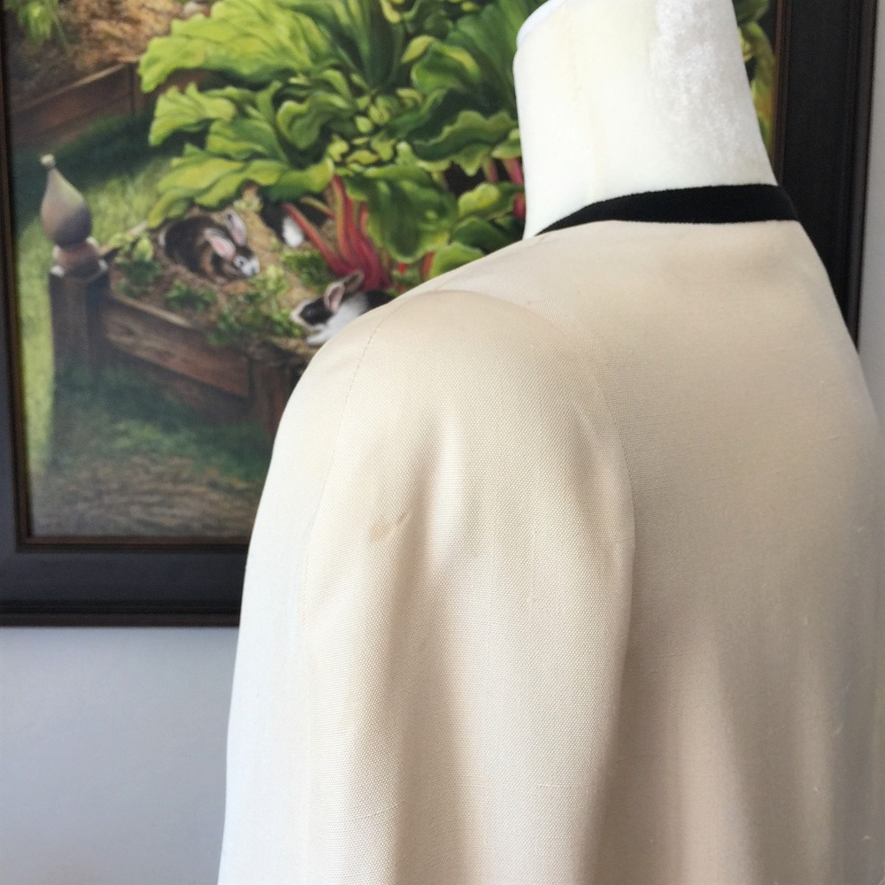 CHANEL IVORY GROSGRAIN TRIMMED TUNIC - Picture 5 of 8